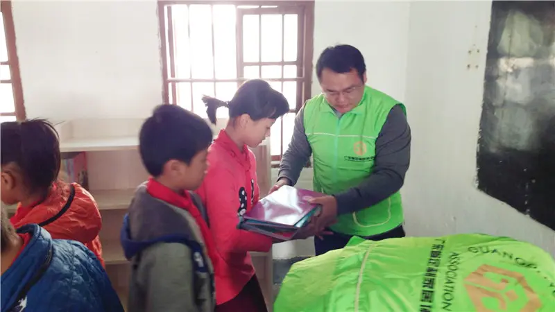 Birds fly and need wings - public welfare is on the way, and Vic has been taking action (2)bw1