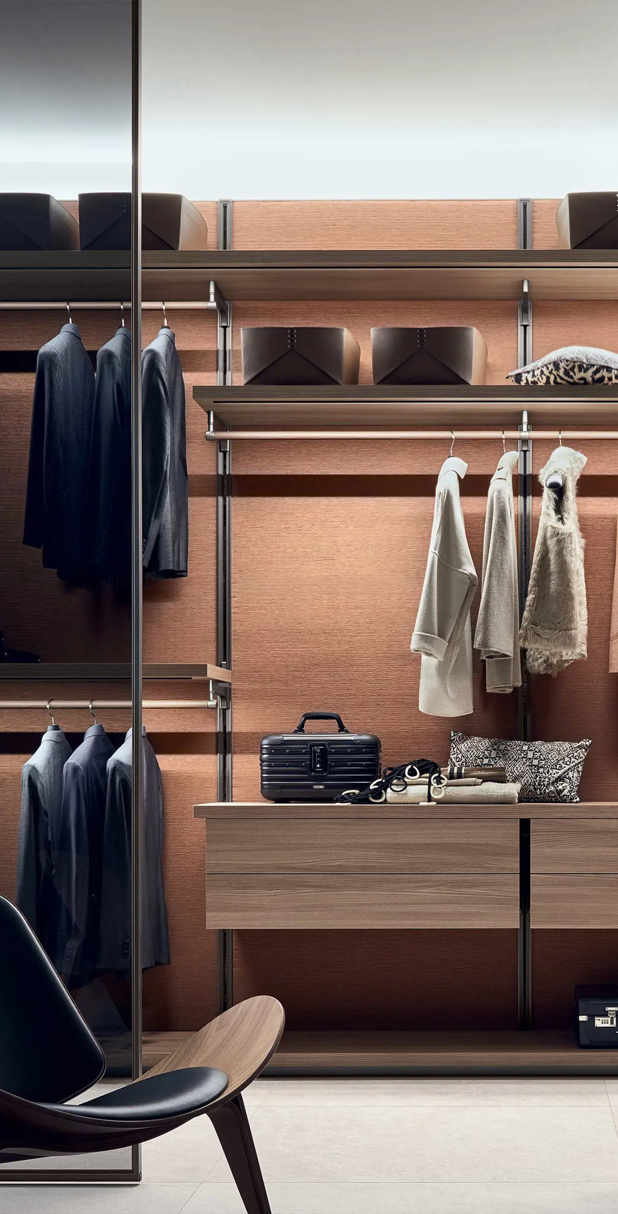 Vicronald  Jack series walk-in closetuuv