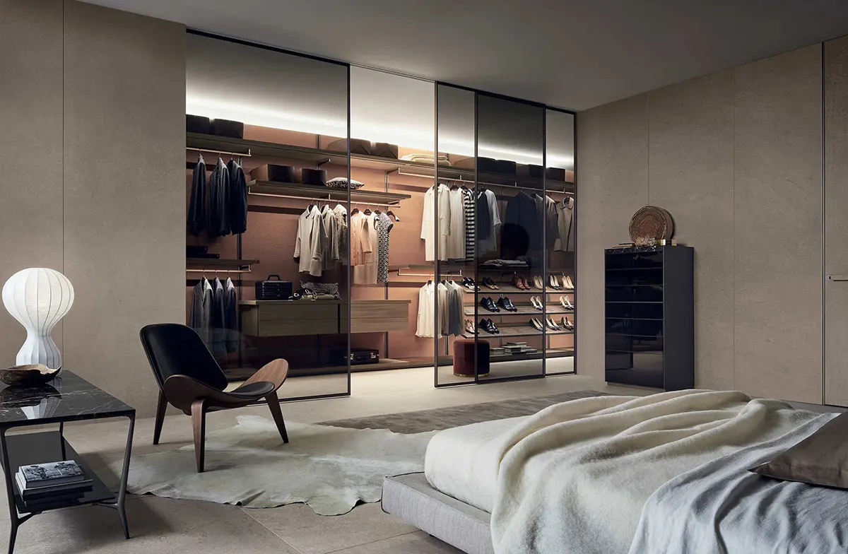 walk-in closet and wardrobezfa