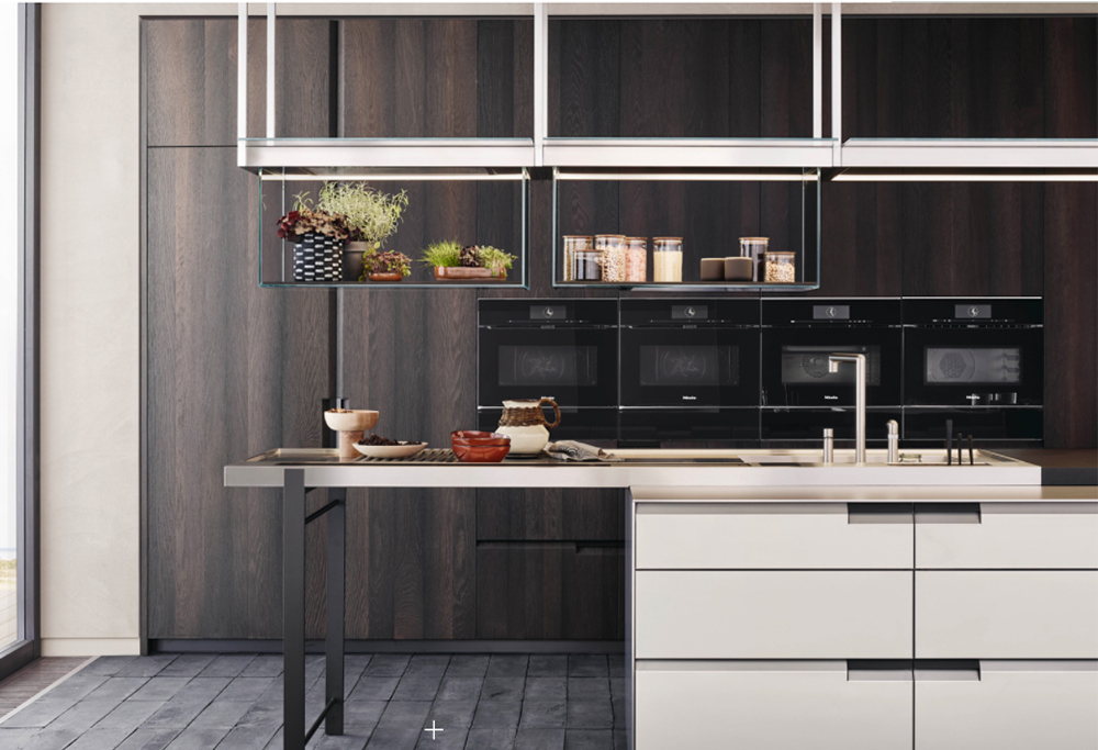 9 smoke ork veneer and metal lacquer kitchen